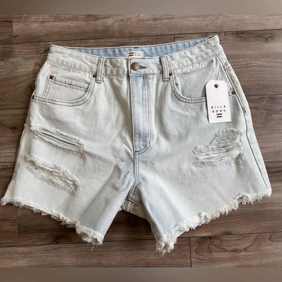 BILLABONG How About That Indigo Womens Denim Shorts Light Blast Size 30 NWT - Picture 2 of 12